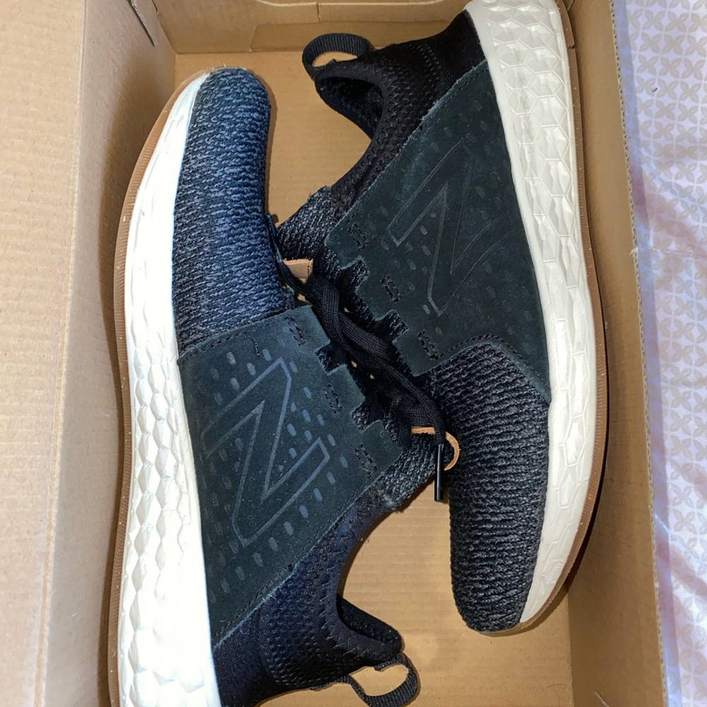 New Balance Tennis Shoes
